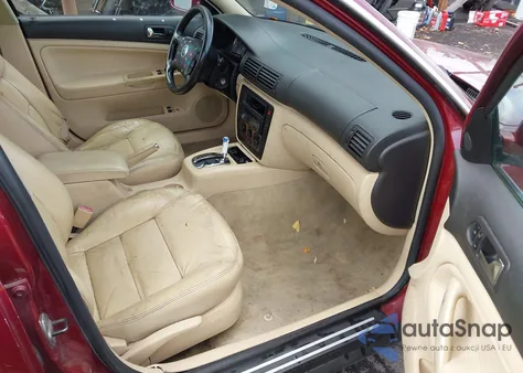 2003 Volkswagen Passat Gls from USA, damaged, VIN WVWPD63B33P194716